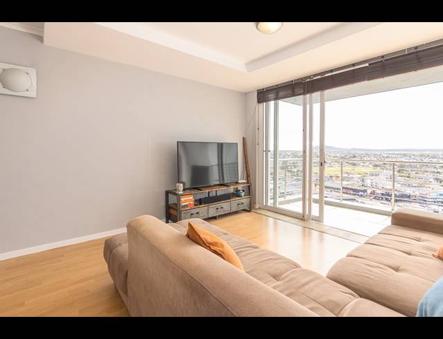 2 BEDROOM APARTMENT SOLD IN BLOUBERGRANT